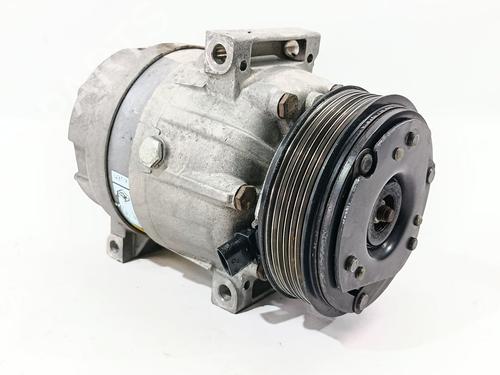 Compresseur AC RENAULT MEGANE I Classic (LA0/1_) 1.9 dCi (LA05, LA1F) (102 hp) 30184556