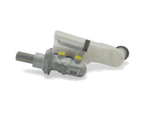 Brake master cylinder MERCEDES-BENZ GLA-CLASS (X156) GLA 200 CDI / d (156.908) | BP15874834M77 
