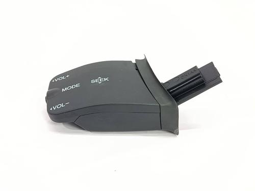 Steering wheel controls FORD FOCUS II (DA_, HCP, DP) 1.8 TDCi | BP37283227E15 - Image 4