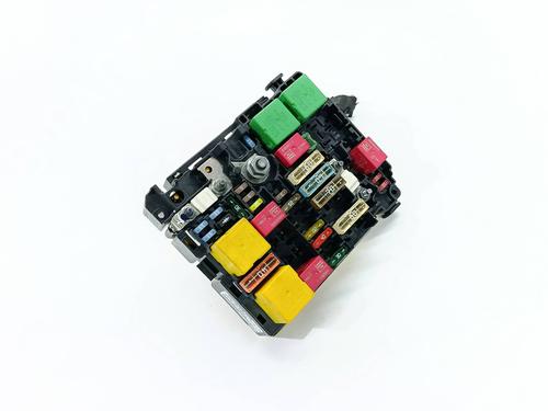 Used Fuse box PEUGEOT 208 I (CA_, CC_) [2012-2021]  32227872