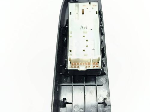 Left front window switch NISSAN MICRA IV (K13K, K13KK) 1.2 | BP32658398I27
