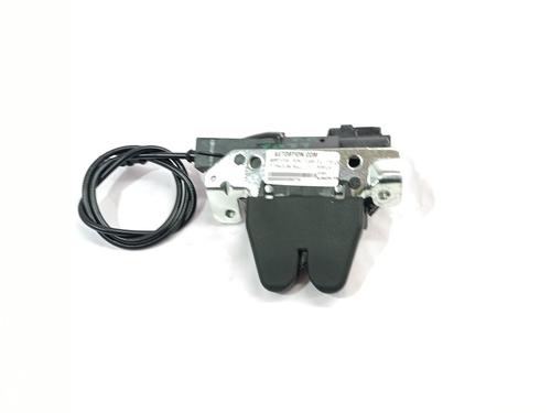 Used Tailgate lock MERCEDES-BENZ C-CLASS (W205) C 220 BlueTEC / d (205.002, 205.004) (170 hp) 24631151