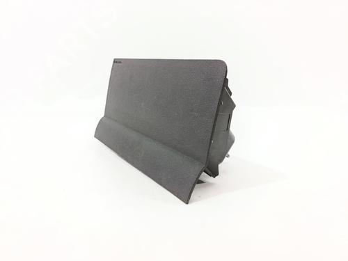 Used Knee airbag FORD KUGA II (DM2) [2012-2025]  28135387