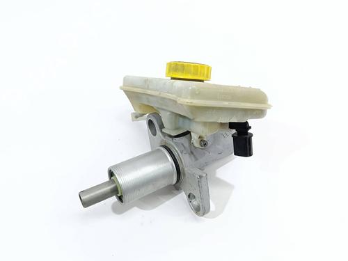 Used Brake master cylinder AUDI A4 B7 (8EC) 2.0 TDI 16V (140 hp) 30521033