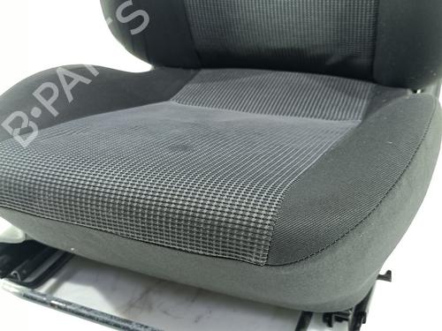 Right front seat OPEL MERIVA A MPV (X03)  | BP25836988C16 