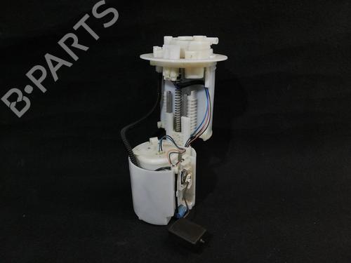 Fuel pump TOYOTA AURIS (_E18_) 1.8 Hybrid (ZWE186_) (136 hp) 15865916