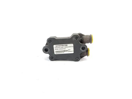 Used Fuel pump MERCEDES-BENZ C-CLASS Coupe (CL203) C 220 CDI (203.706) (143 hp) 26675970