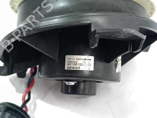 Heater blower motor CHRYSLER VOYAGER IV (RG, RS) 2.8 CRD | BP17181817M62 