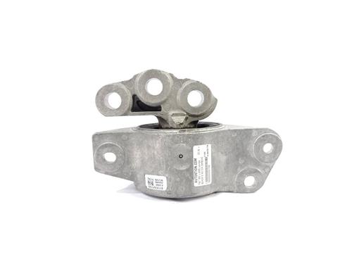 Used Engine mount FIAT 500L (351_, 352_) 1.3 D Multijet (199.LYM11, 199.LYM1A) (95 hp) 26185793