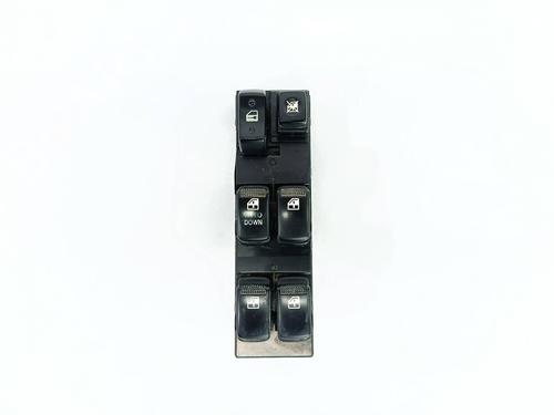 Used Left front window switch Left front window switch HYUNDAI TUCSON (JM) 2.0 CRDi (113 hp) 33313904 33313904