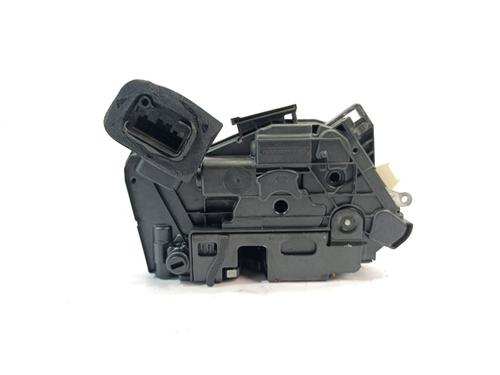 Used Rear left lock VW GOLF VII (5G1, BQ1, BE1, BE2) 2.0 TDI (150 hp) 22773238