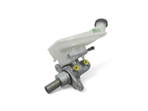 Used Brake master cylinder MERCEDES-BENZ GLA-CLASS (X156) GLA 200 CDI / d (156.908) (136 hp) 15874834