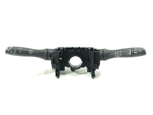 Used Switch NISSAN PULSAR Hatchback (C13) [2014-2025]  28013049