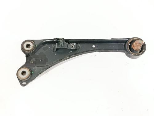 Right rear suspension arm TOYOTA AURIS Estate (_E18_) 1.8 Hybrid (ZWE186_, ZWE186R, ZWE186H) | BP29878198M15
