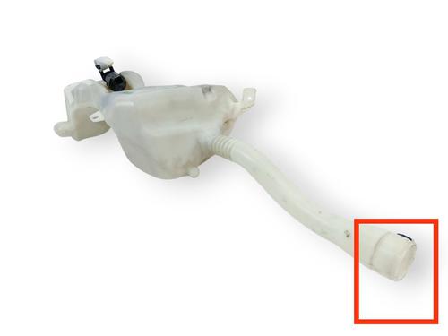 Used Windscreen washer tank PEUGEOT 5008 (0U_, 0E_) 1.6 HDi (114 hp) 30055563