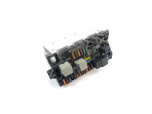 Used Fuse box MERCEDES-BENZ E-CLASS (W211) E 270 CDI (211.016) (177 hp) 26565070
