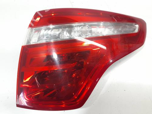 Right taillight CITROËN C4 Picasso I MPV (UD_) 2.0 HDi 138 | BP15861651C35 