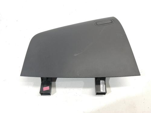 Used Glove box RENAULT TRAFIC III Van (FG_) [2014-2025]  17680162