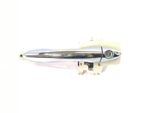Used Front left exterior door handle KIA SPORTAGE III (SL) [2009-2017]  25018244