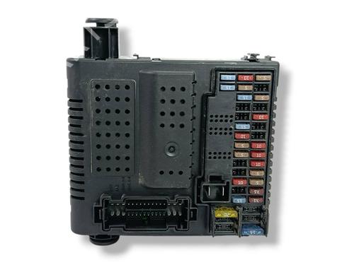 Used Fuse box Fuse box VOLVO XC90 I (275) D5 AWD (163 hp) 33313294 33313294