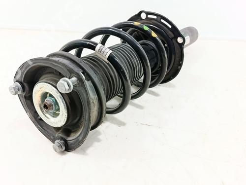 Right front shock absorber VW PASSAT B8 (3G2, CB2)  | BP29531184M17 