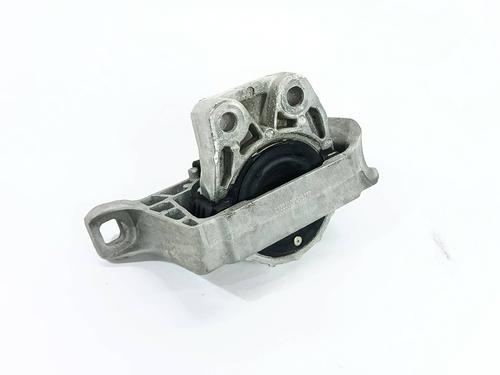 Engine mount FORD KUGA I | BP32155493M89