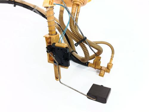 Fuel pump BMW 1 (E87) 118 d | BP36167976M76 - Image 5