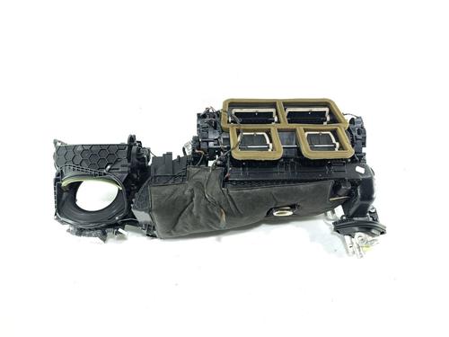 Used Heater matrix box BMW 3 (F30, F80) 318 d (143 hp) 19447045