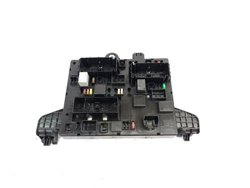 Used Fuse box OPEL ASTRA J (P10) [2009-2016]  21167093