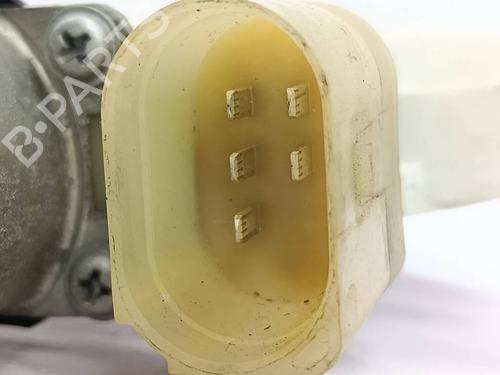 Left front window motor BMW 1 (E81) 118 i | BP39644908E21 - Image 3