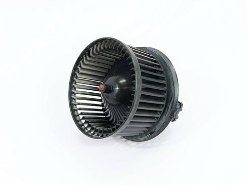 Moteur de chauffage Moteur de chauffage FORD FIESTA VI (CB1, CCN) 1.25 (60 hp) 36525639 36525639