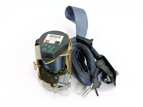 Sikkerhedssele foran venstre Sikkerhedssele foran venstre MERCEDES-BENZ E-CLASS (W211) E 270 CDI (211.016) (177 hp) 39657672 39657672