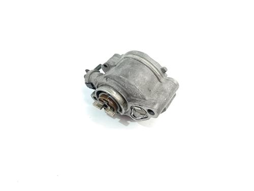 Used Vacuum pump FORD FOCUS C-MAX (DM2) [2003-2007]  18062066