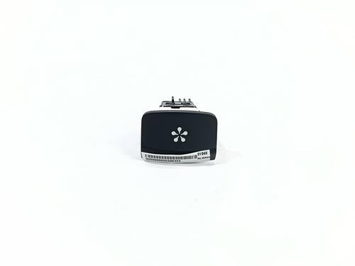Used Switch RENAULT MEGANE IV Hatchback (B9A/M/N_) 1.2 TCe 100 (B9MS) (100 hp) 29083056