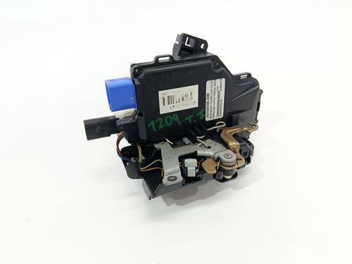 Venstre bagtil lås VW TOUAREG (7LA, 7L6, 7L7) 5.0 V10 TDI | BP30660681C100