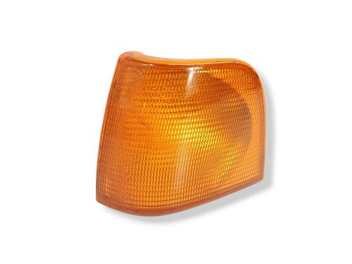 Used Left front indicator AUDI 100 C3 Saloon (443, 444) [1982-1991]  32850223