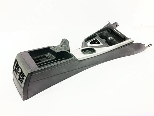 Used Middle console BMW 1 (F20) 116 d (116 hp) 28538518