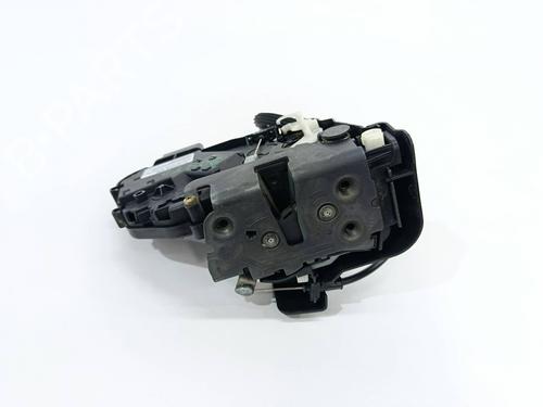Højre bagtil lås VOLVO S40 II (544) D5 (179 hp) 30922216