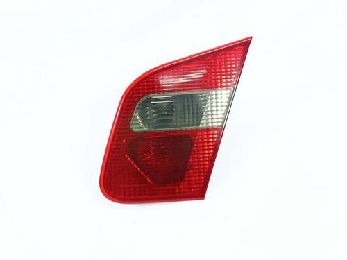 Feu de coffre droit Feu de coffre droit MITSUBISHI CARISMA (DA_) 1.9 DI-D (DA5A) (115 hp) 36469119 36469119