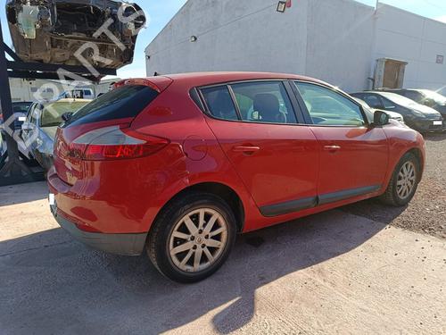 Zekeringkast RENAULT MEGANE III Hatchback (BZ0/1_, B3_) 1.5 dCi (BZ0C) | BP19419315E1 