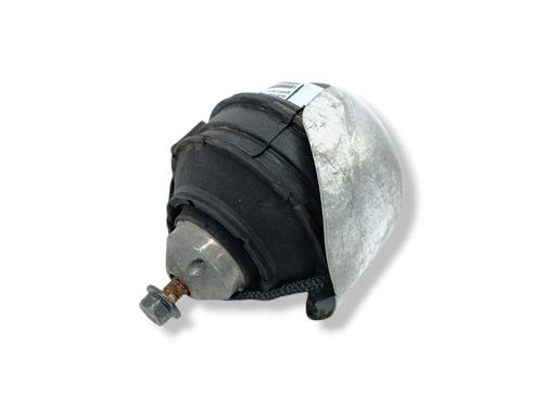 Used Engine mount Engine mount VOLVO XC90 I (275) D5 AWD (163 hp) 33304215 33304215