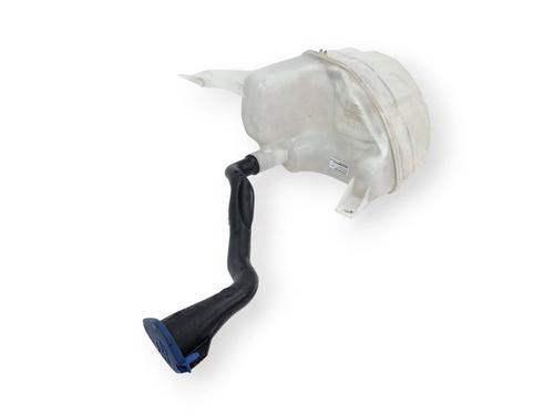 Used Windscreen washer tank VOLVO S60 II (134) D4 (163 hp) 30660810
