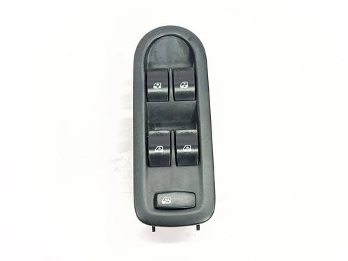 Used Left front window switch Left front window switch RENAULT MEGANE II (BM0/1_, CM0/1_) [2001-2012] 40624701 40624701