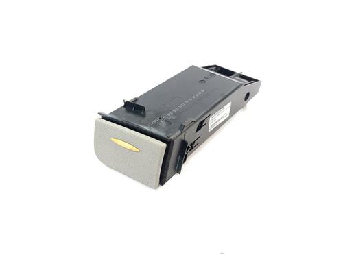 Used Glove box MERCEDES-BENZ E-CLASS (W211) E 270 CDI (211.016) (177 hp) 26550235