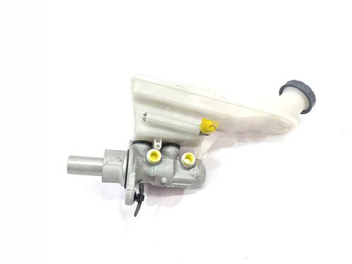 Brake master cylinder MERCEDES-BENZ GLA-CLASS (X156) GLA 200 CDI / d (156.908) | BP24194226M77 