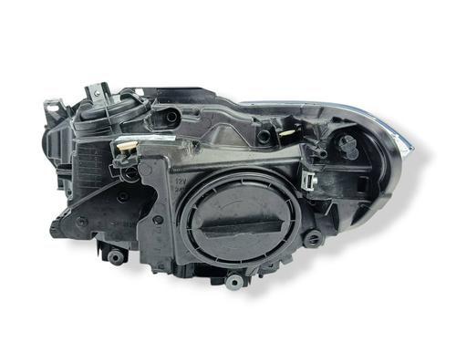 Right headlight BMW 1 (F20) 118 d | BP32032150C29 