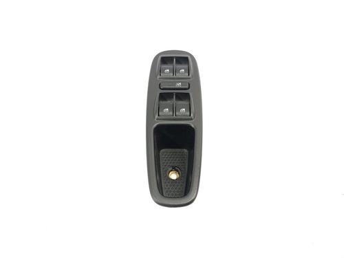 Used Left front window switch FIAT 500L (351_, 352_) 1.3 D Multijet (199.LYM11, 199.LYM1A) (95 hp) 26200175