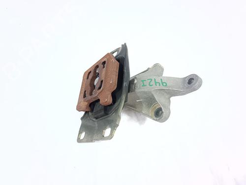 Engine mount FORD FOCUS III Turnier 1.0 EcoBoost | BP26667109M89