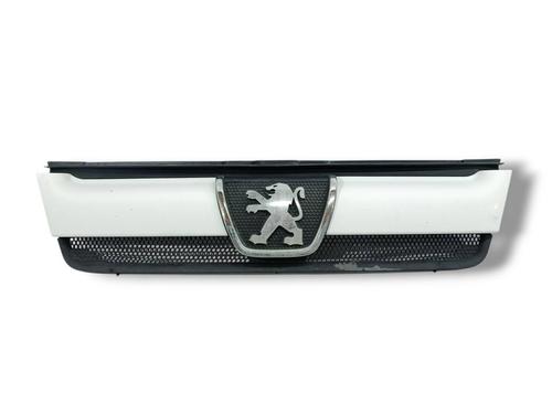 Used Grille Grille PEUGEOT BOXER Van (244) [2001-2026] 36382312 36382312