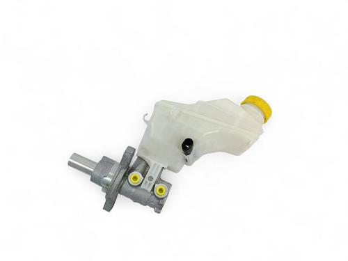Used Brake master cylinder FIAT 500L (351_, 352_) 1.3 D Multijet (199LXY1A, 199LXY11) (84 hp) 29219906